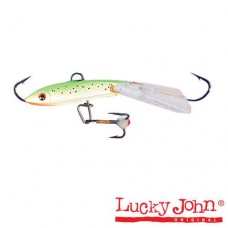 Балансир Lucky John FIN 3 + тр. 40мм/40